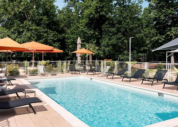 Novotel Orléans Chemins De Sologne Demeures De Campagne